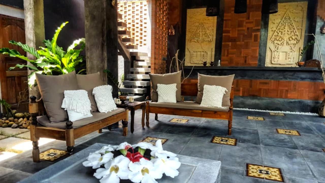 Oma Watu Inn Pringkuku Exterior foto