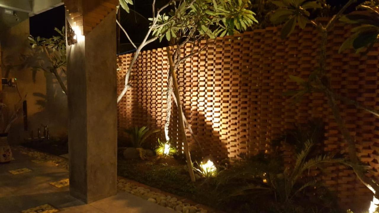 Oma Watu Inn Pringkuku Exterior foto