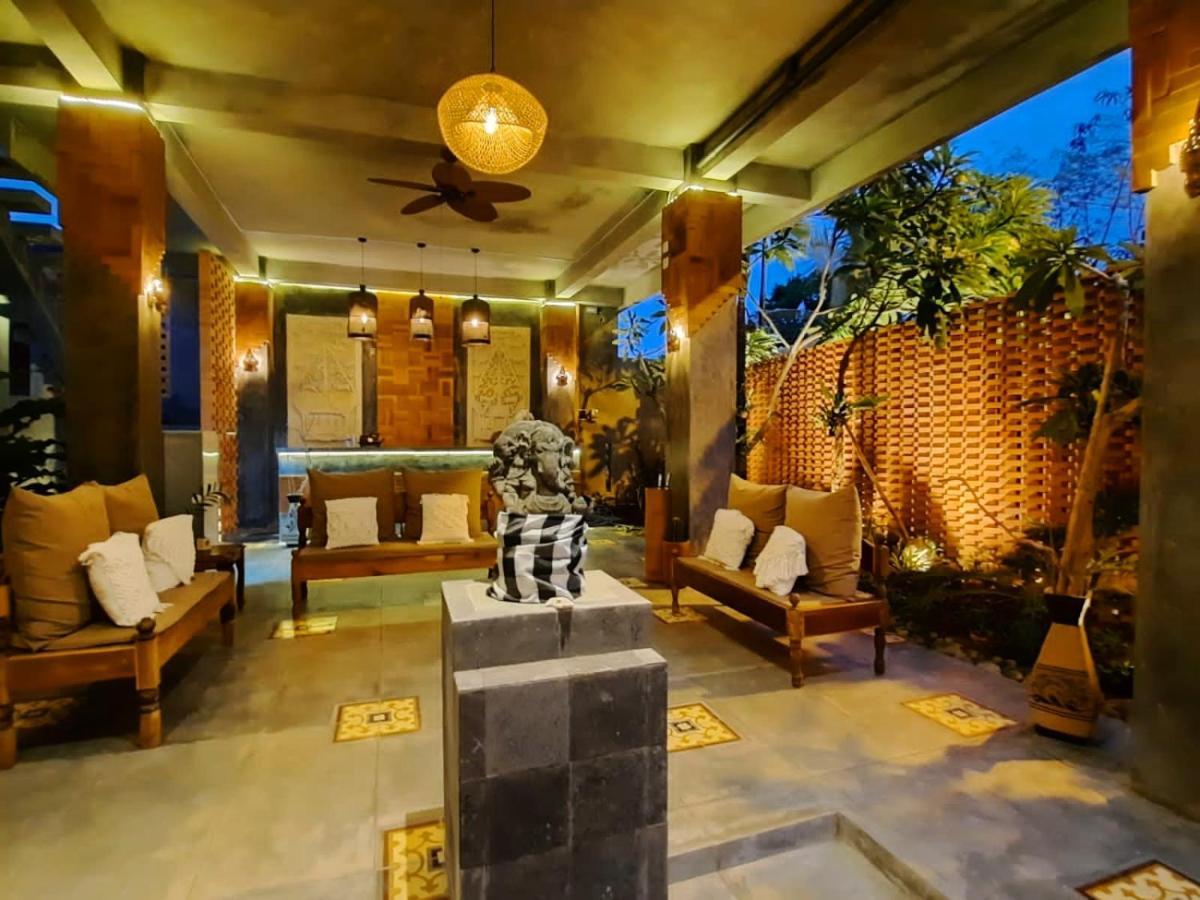Oma Watu Inn Pringkuku Exterior foto